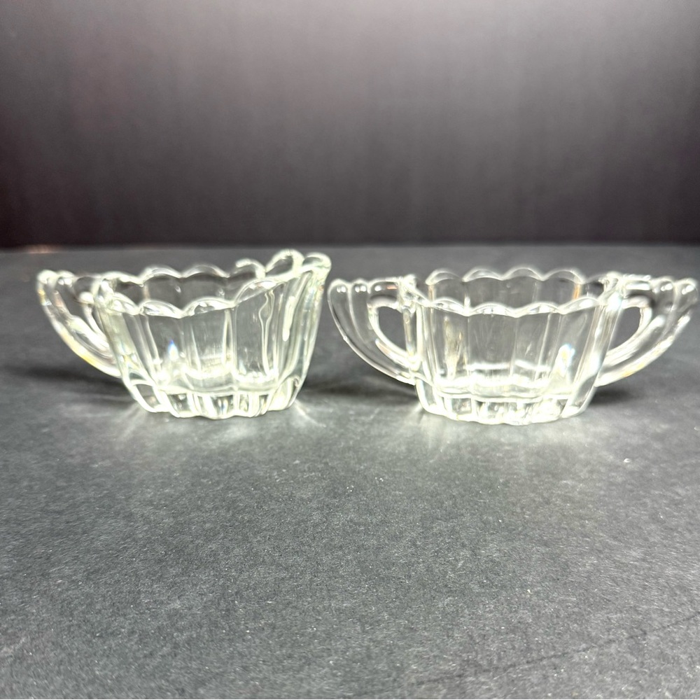 Vintage Heisey Glass Sugar & Creamer Set Ribbed Scalloped Marked ‘H’ Crystolite
